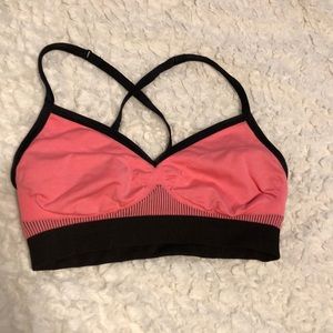 Lululemon sports bra